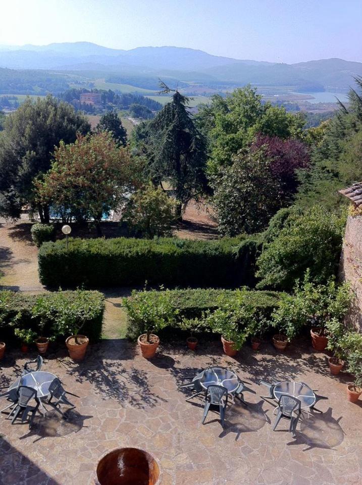 Agriturismo Il Palazzaccio Villa Galliano Exterior photo
